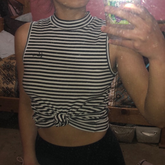 Tank top - Picture 3 of 3